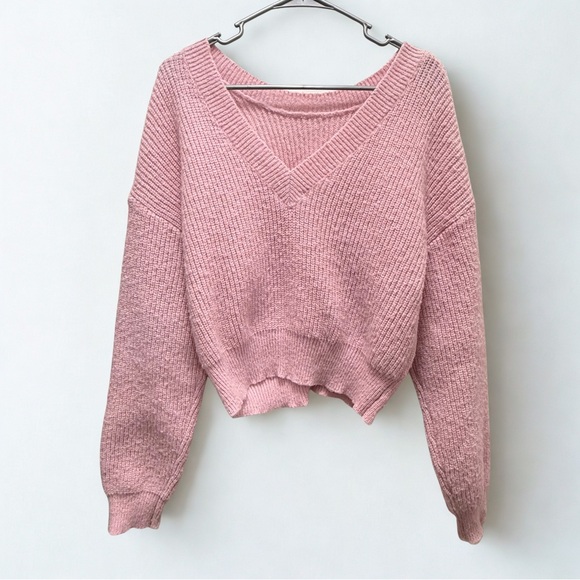 idem ditto Sweaters - Pink‎ V-Neck Women's Sweater